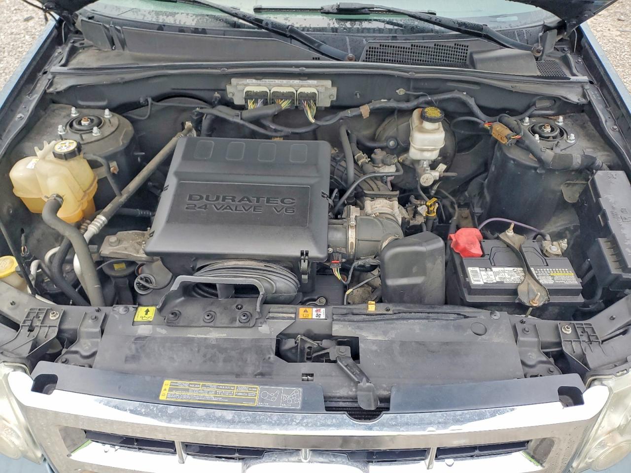 2010 FORD ESCAPE LIMITED photo 12