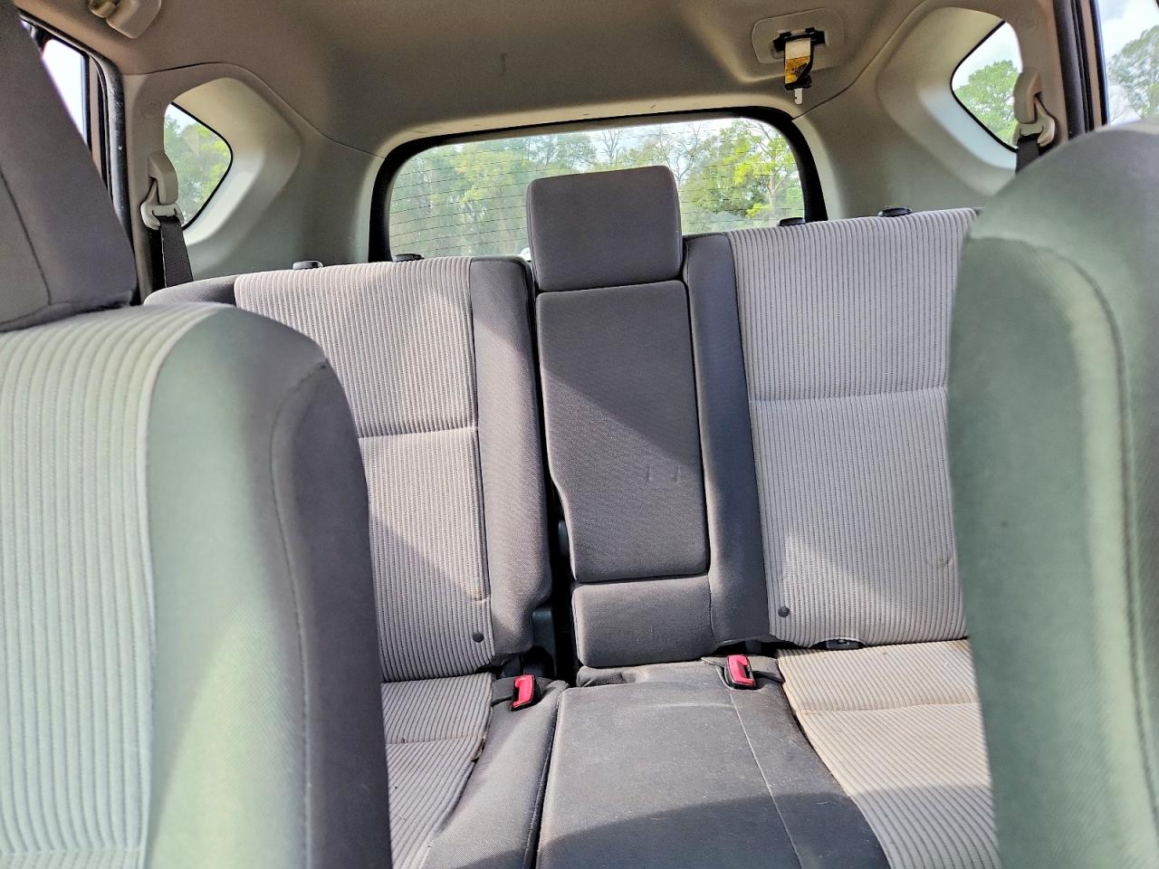 2014 TOYOTA RAV4 LE photo 10