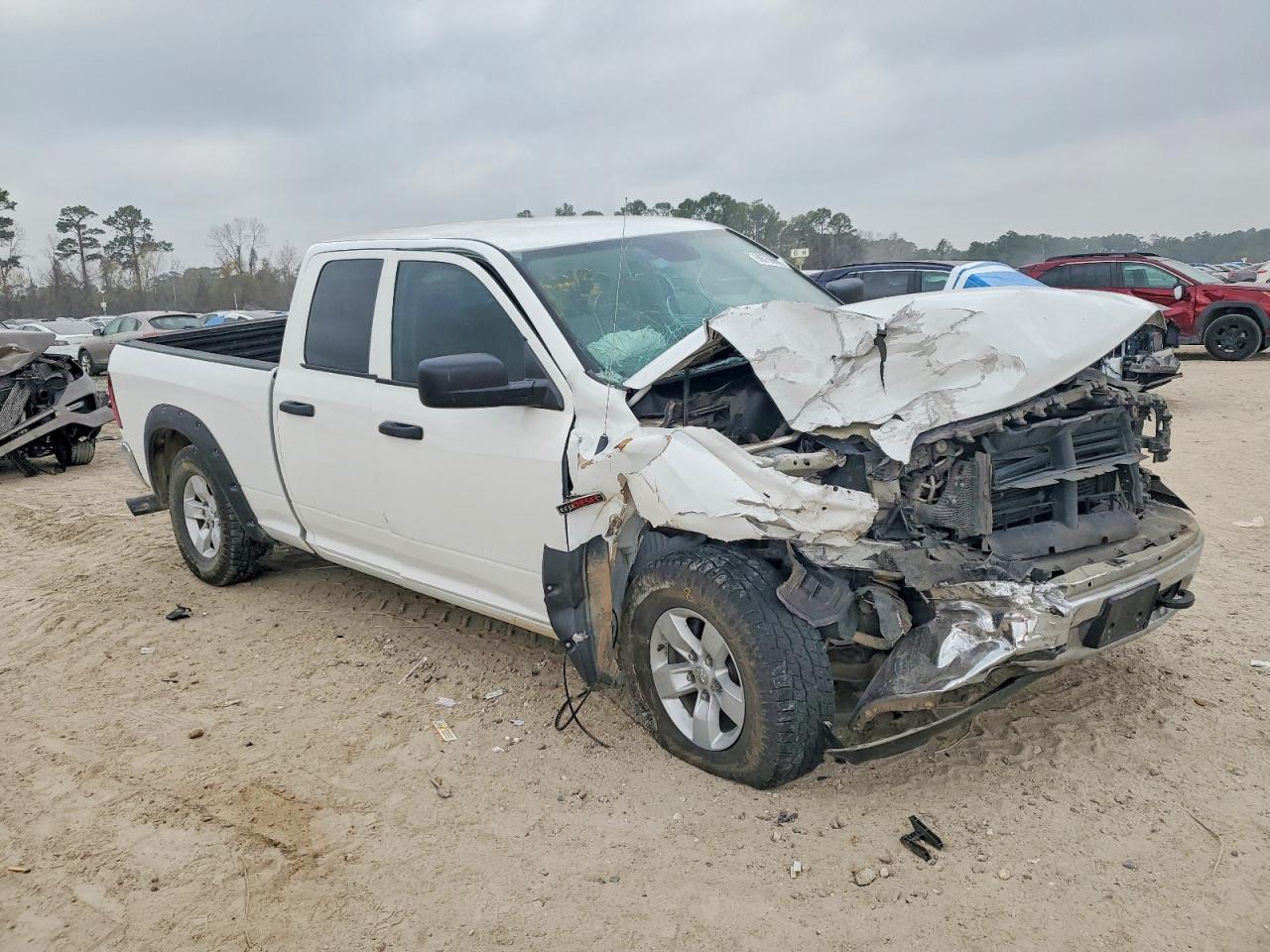 2018 RAM 1500 ST photo 4