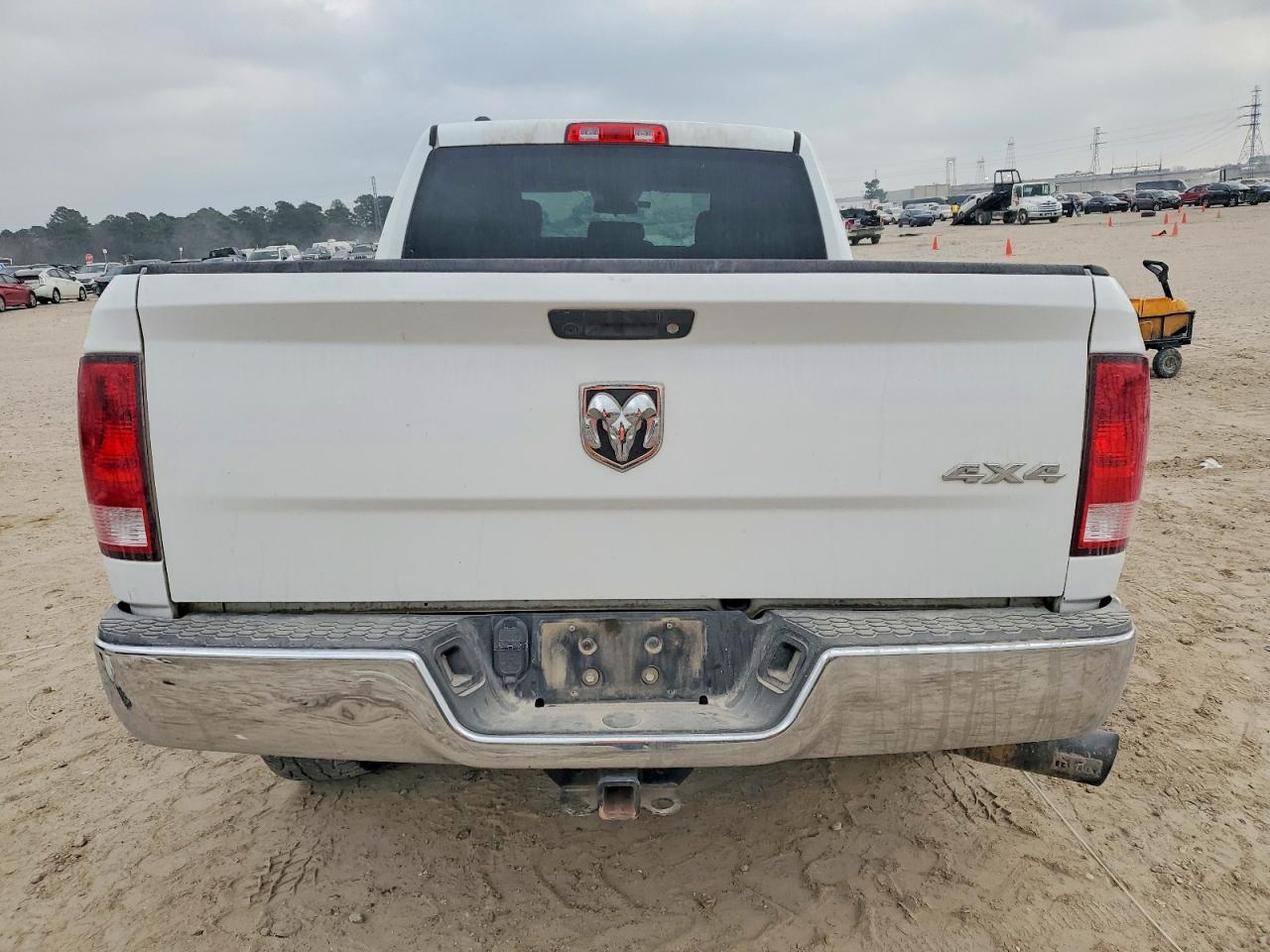 2018 RAM 1500 ST photo 6