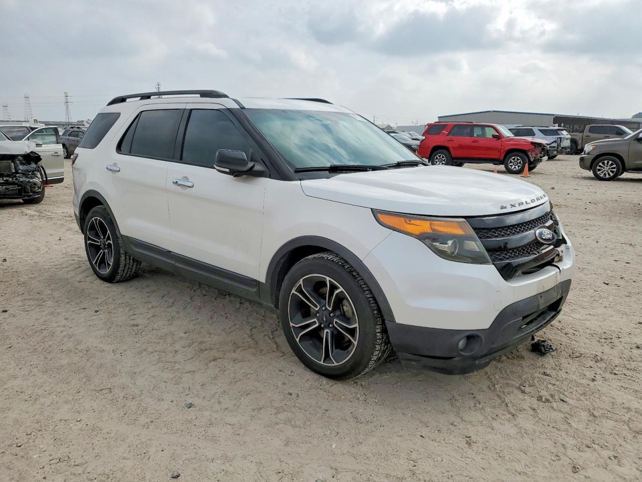 2014 FORD EXPLORER SPORT photo 4