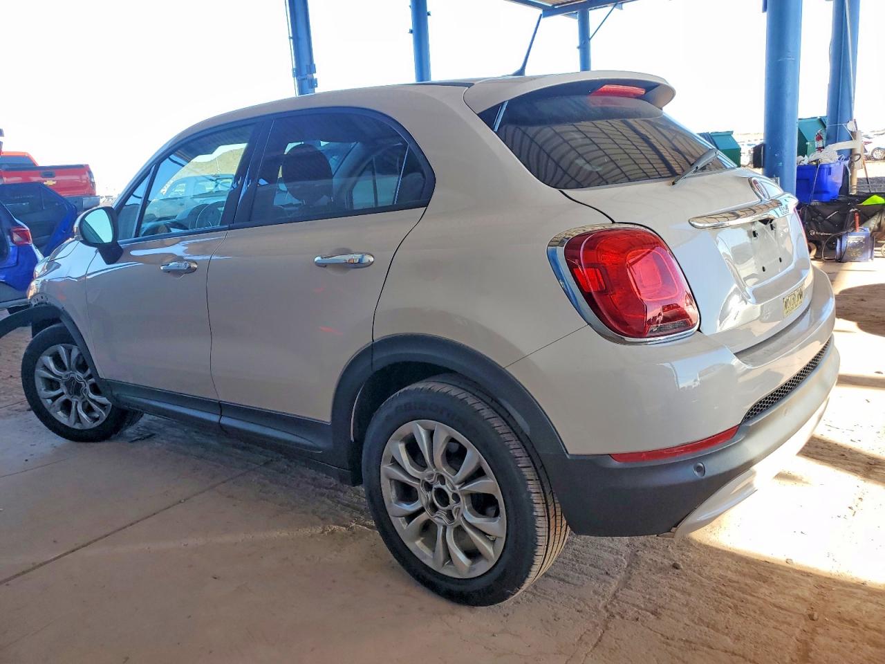 2016 FIAT 500X EASY photo 2
