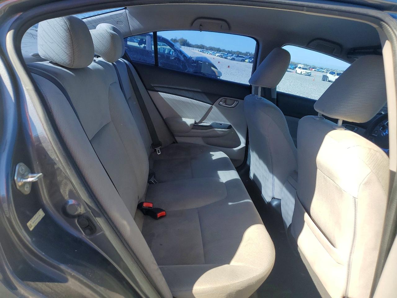 2013 HONDA CIVIC LX photo 10