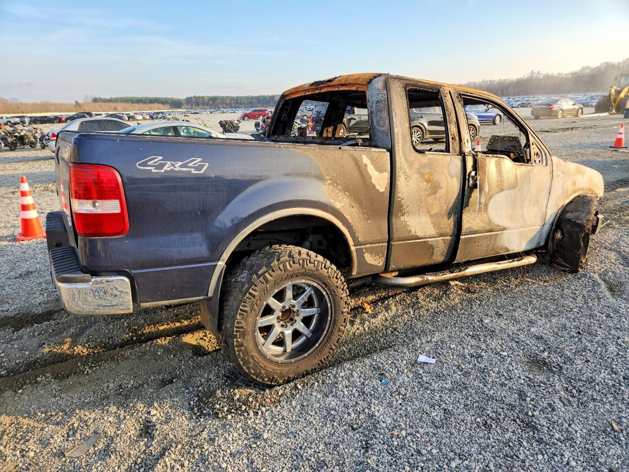 2004 FORD F150 photo 3