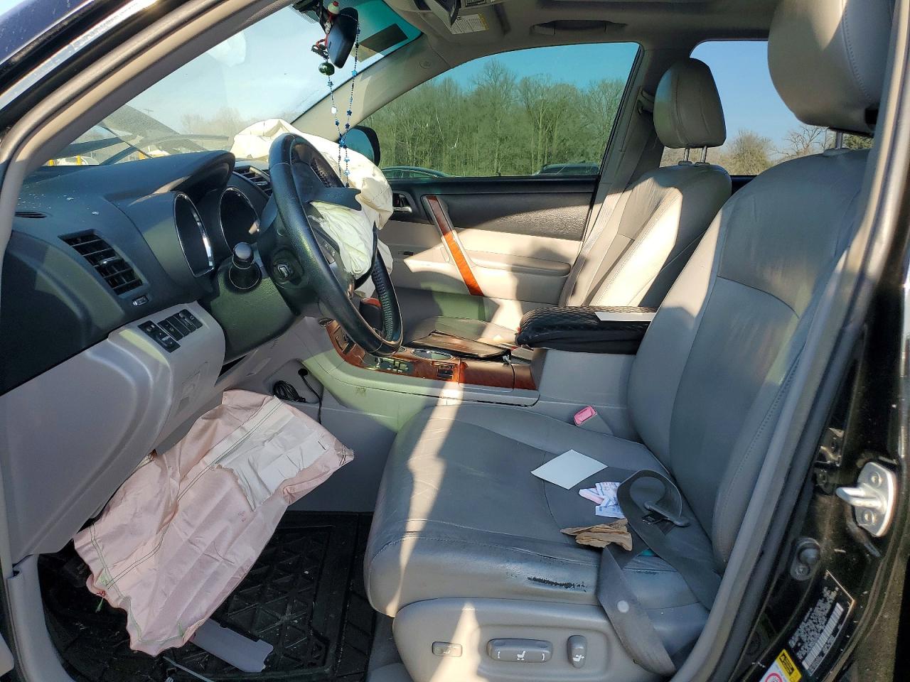 2010 TOYOTA HIGHLANDER LIMITED photo 19