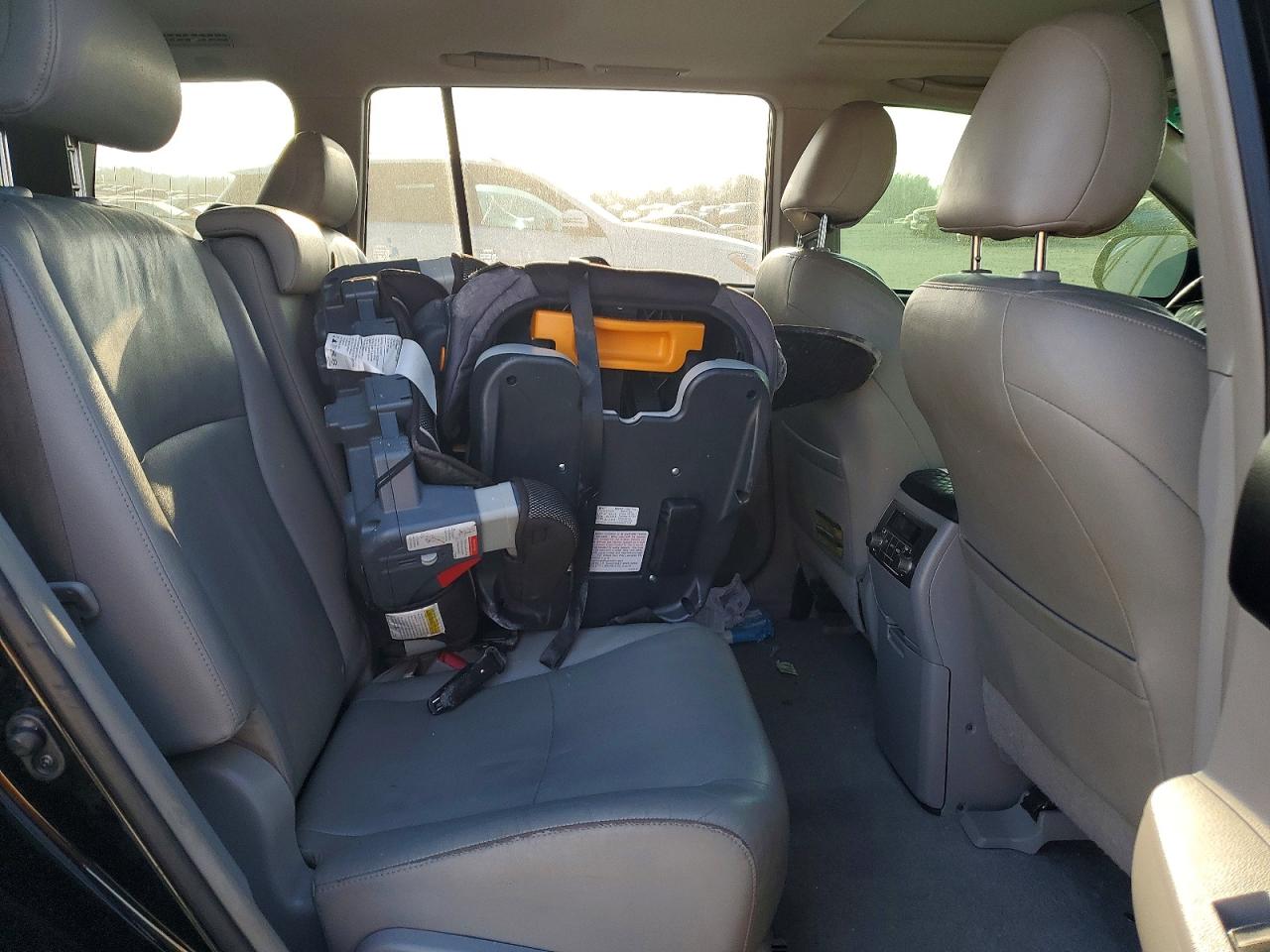 2010 TOYOTA HIGHLANDER LIMITED photo 31