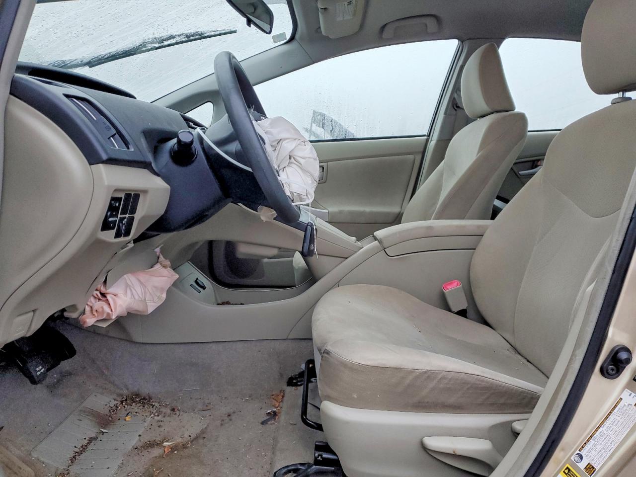 2010 TOYOTA PRIUS photo 7