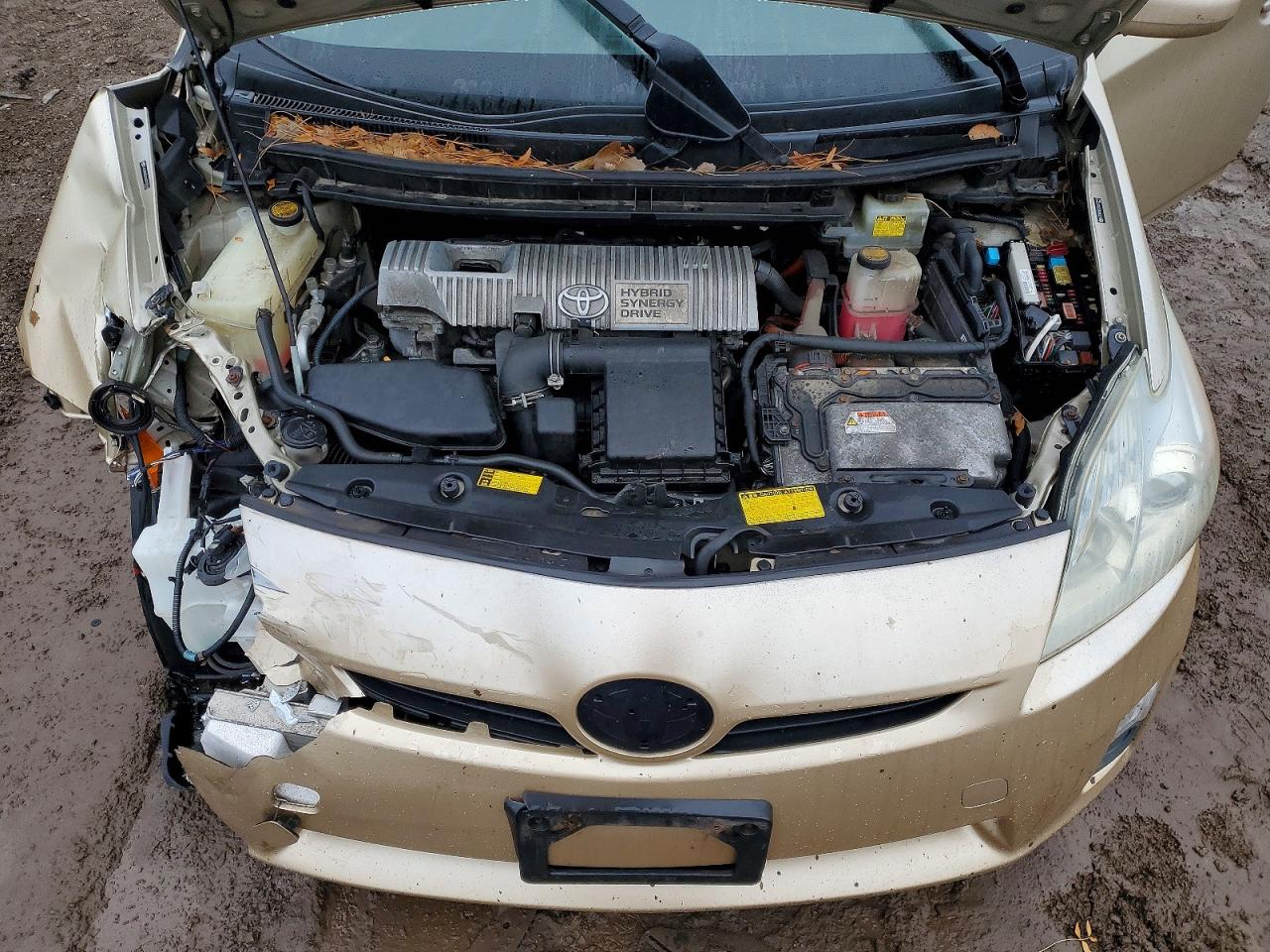 2010 TOYOTA PRIUS photo 11