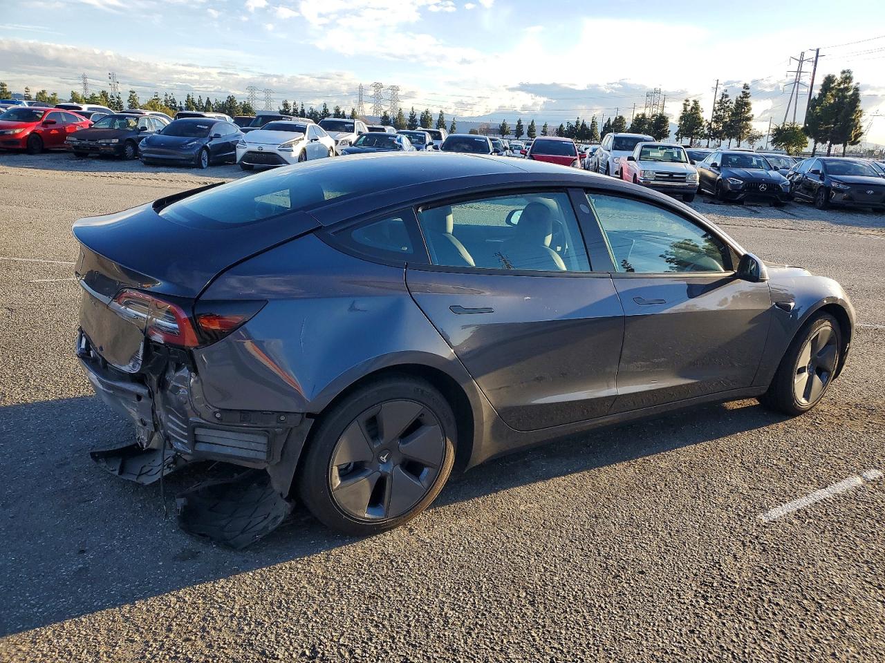 2023 TESLA MODEL 3 photo 3