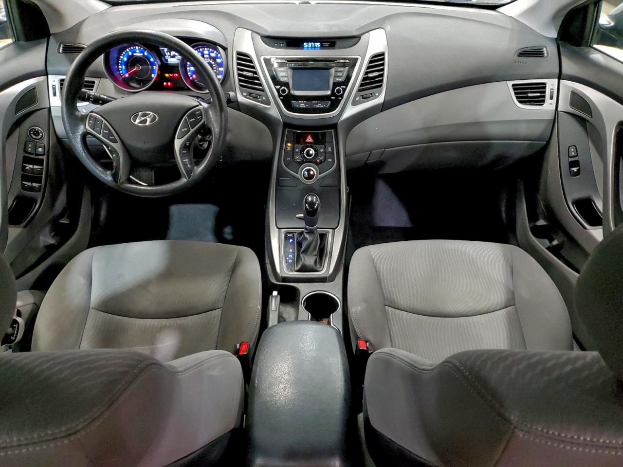 2015 HYUNDAI ELANTRA SE photo 8