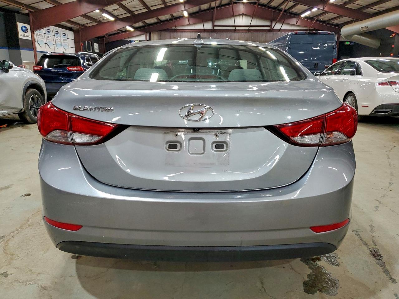 2015 HYUNDAI ELANTRA SE photo 6