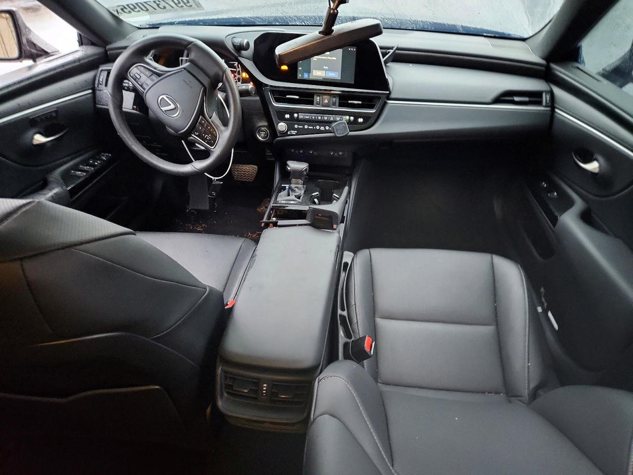 2025 LEXUS ES photo 8