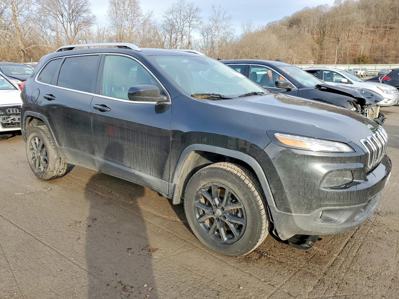 2014 JEEP CHEROKEE LATITUDE photo 4