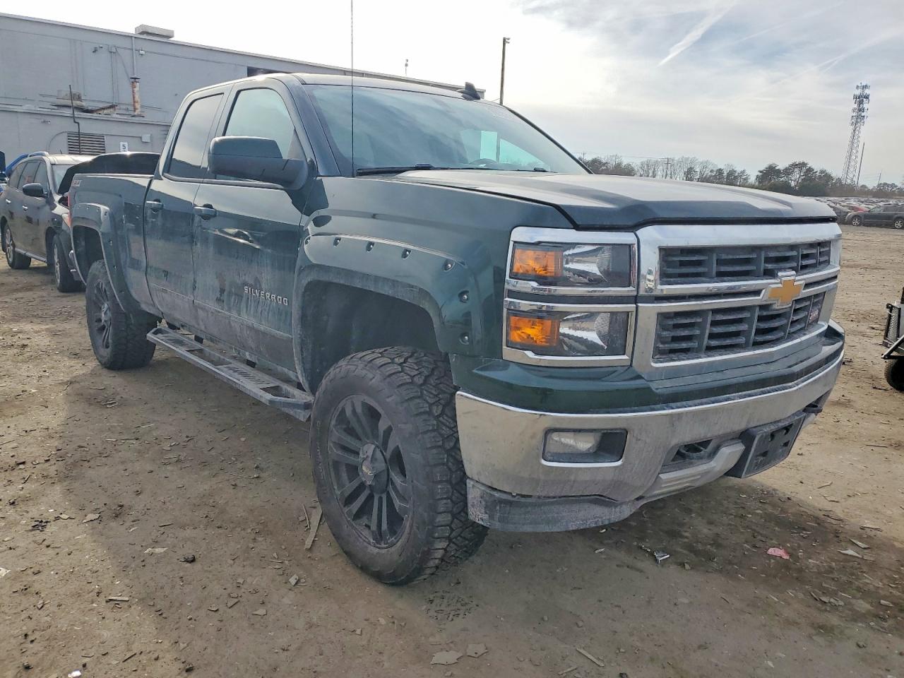 2015 CHEVROLET SILVERADO K1500 LT photo 4