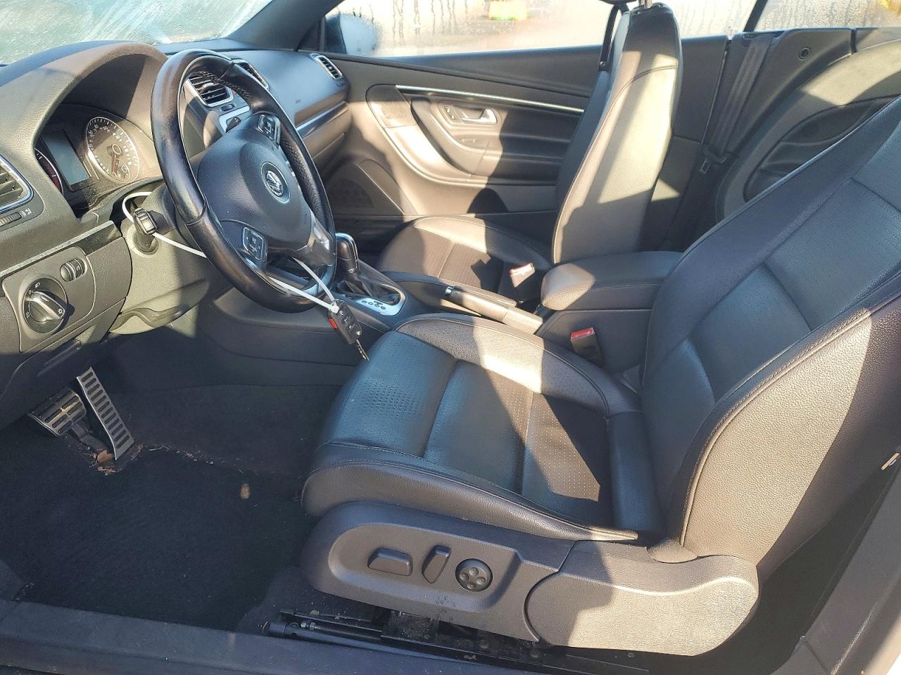 2013 VOLKSWAGEN EOS KOMFORT photo 7