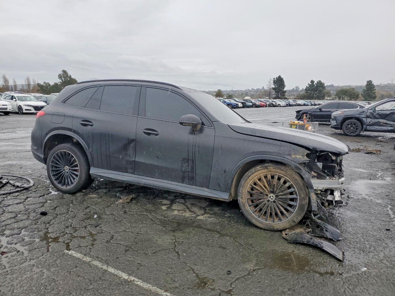 2023 MERCEDES-BENZ GLC 300 4MATIC photo 4