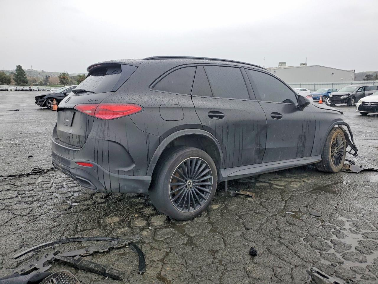 2023 MERCEDES-BENZ GLC 300 4MATIC photo 3
