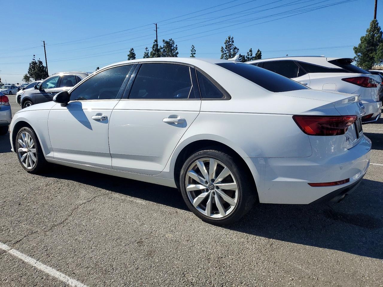 2017 AUDI A4 PREMIUM photo 2