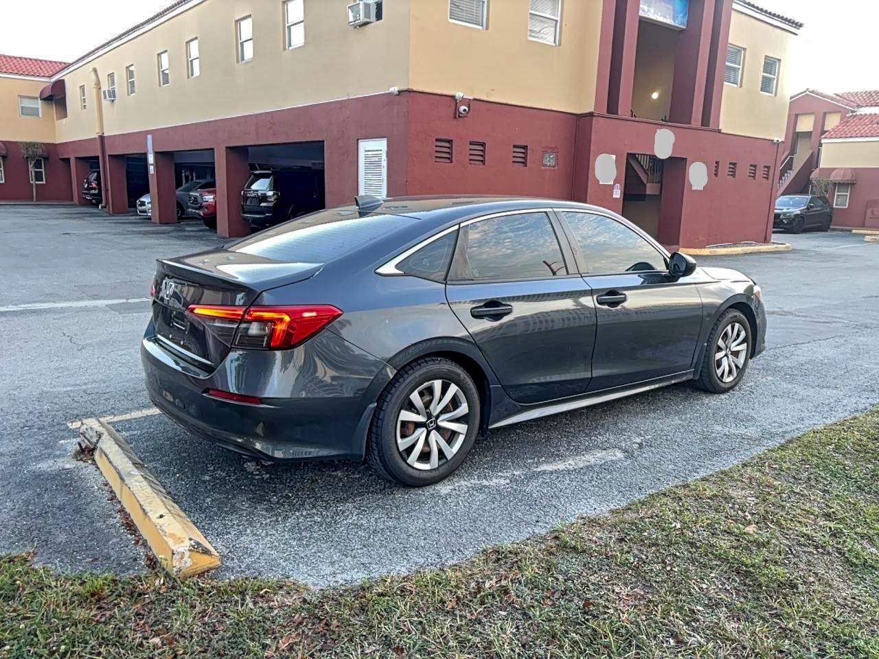 2022 HONDA CIVIC LX photo 4