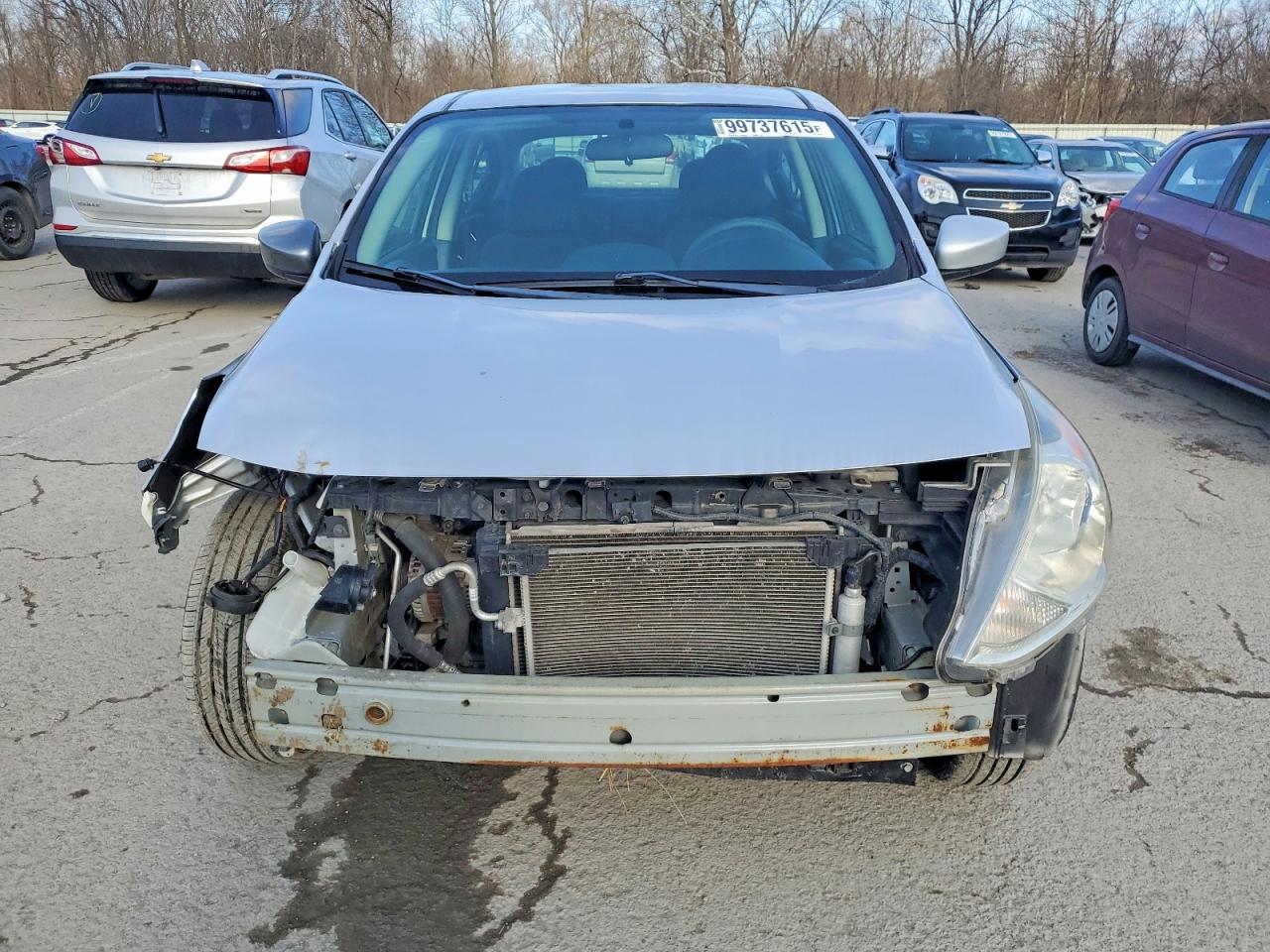 2019 NISSAN VERSA S photo 5