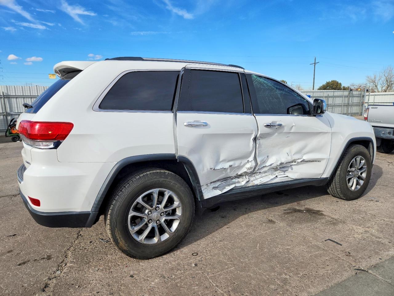 2016 JEEP GRAND CHEROKEE LIMITED photo 3