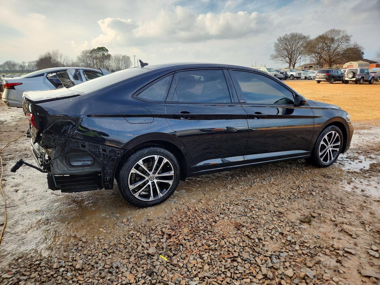 2024 VOLKSWAGEN JETTA SPORT photo 3