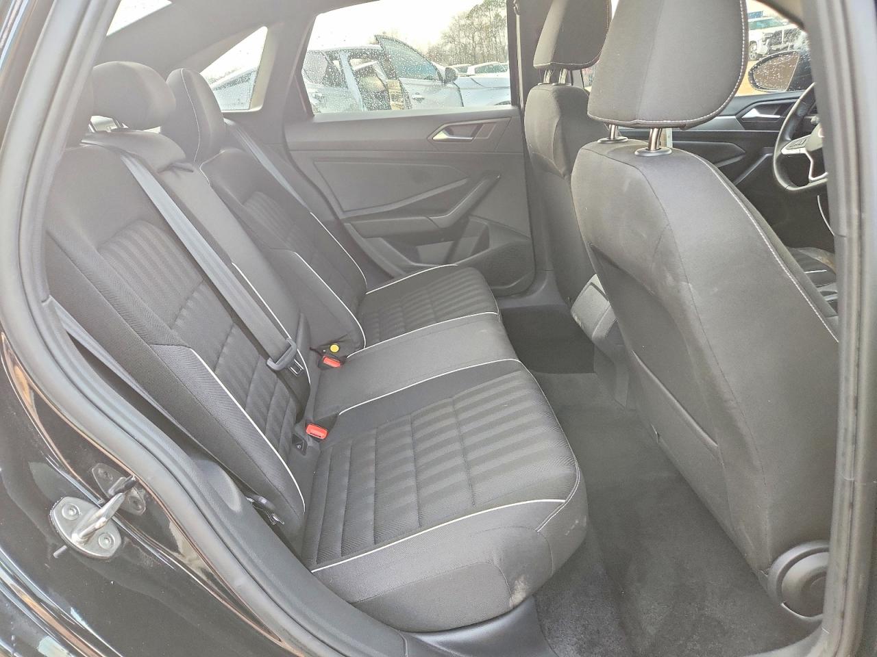 2024 VOLKSWAGEN JETTA SPORT photo 10