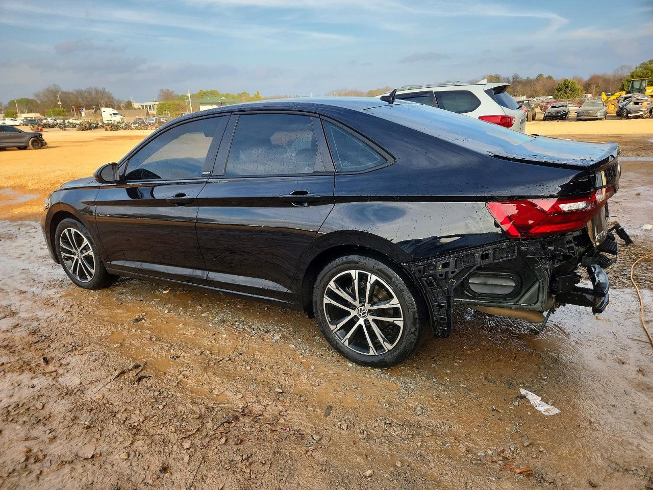 2024 VOLKSWAGEN JETTA SPORT photo 2