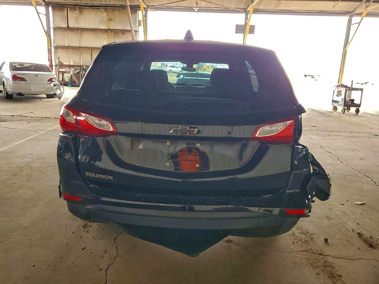 2021 CHEVROLET EQUINOX photo 6