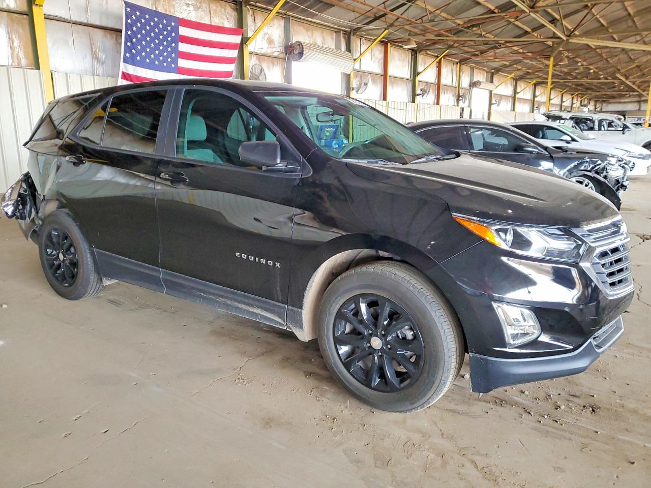 2021 CHEVROLET EQUINOX photo 4