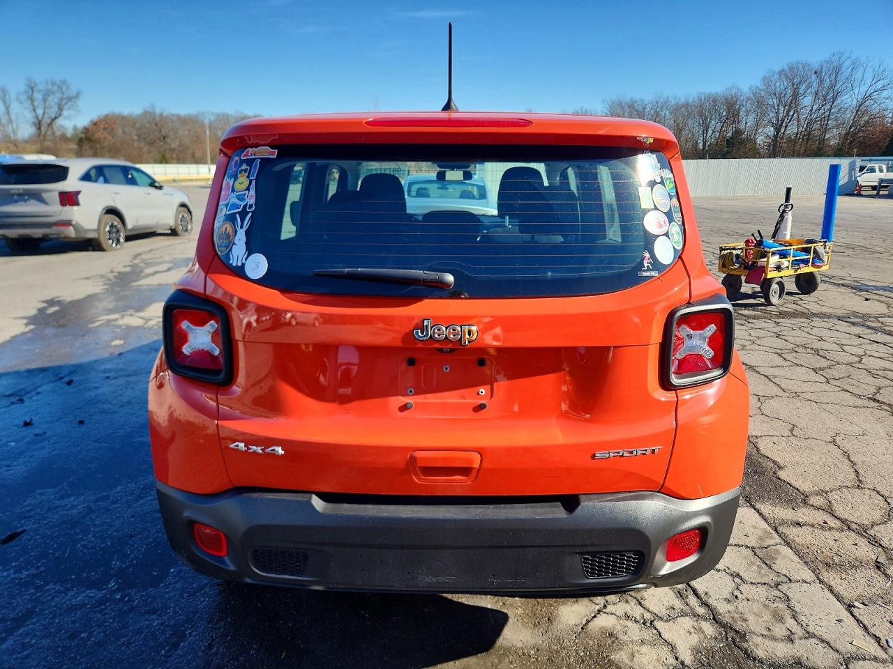 2019 JEEP RENEGADE SPORT photo 6