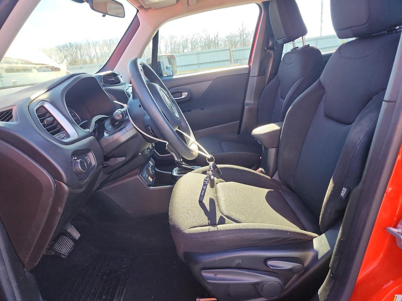 2019 JEEP RENEGADE SPORT photo 7