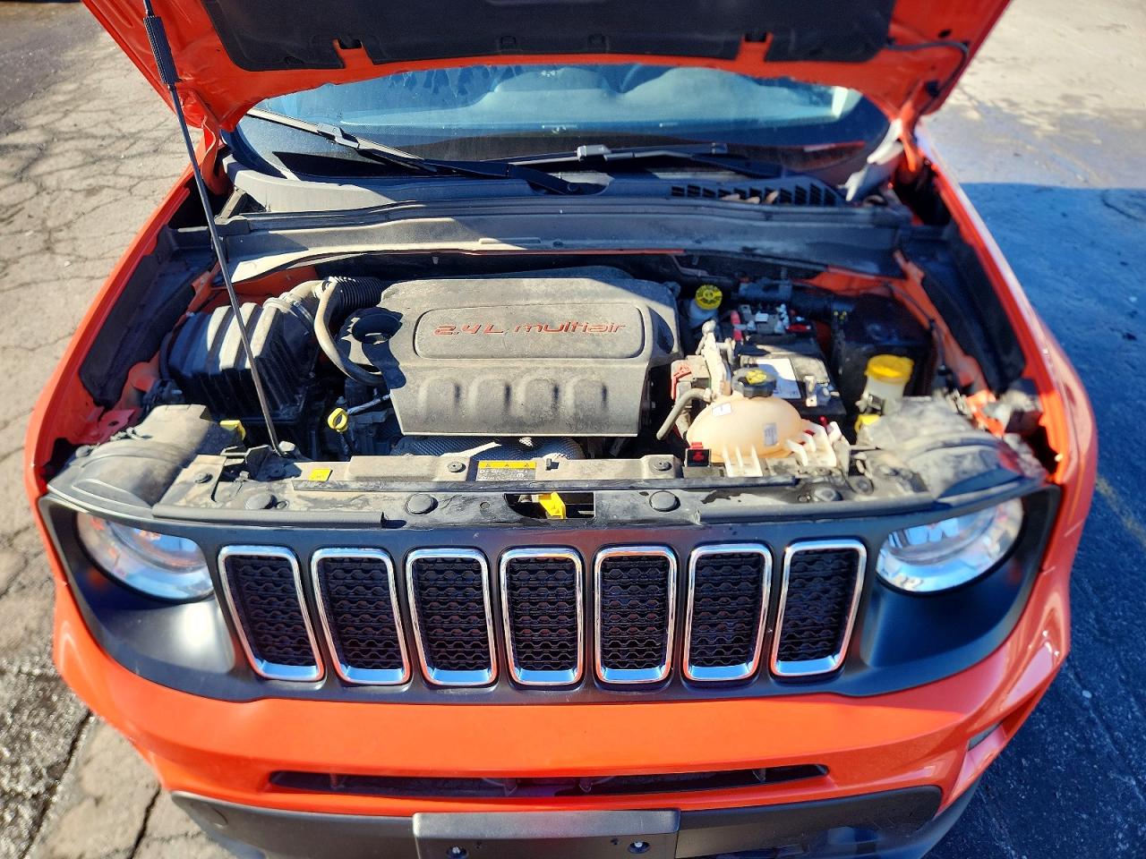 2019 JEEP RENEGADE SPORT photo 12