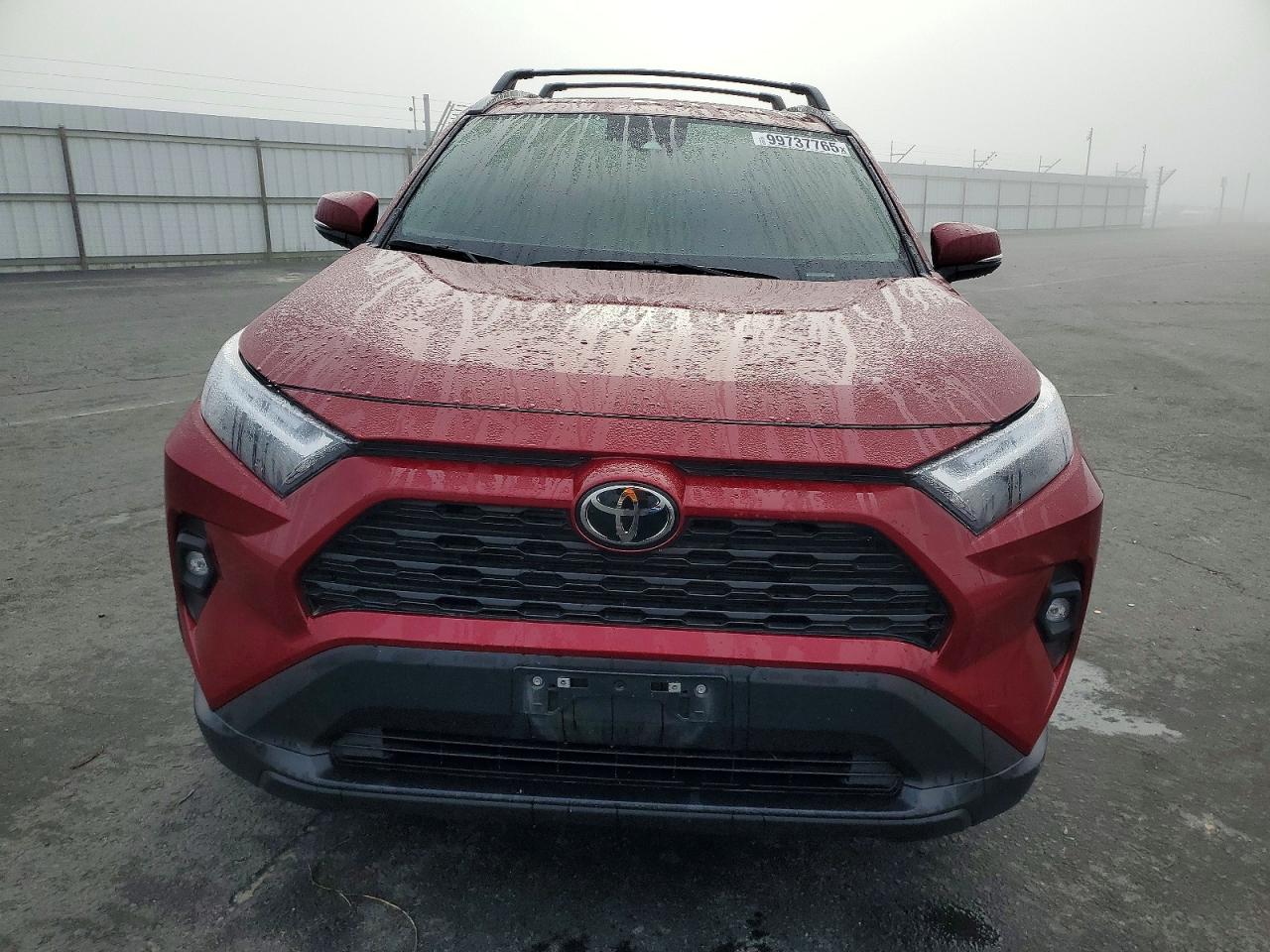 2025 TOYOTA RAV4 XLE PREMIUM photo 5