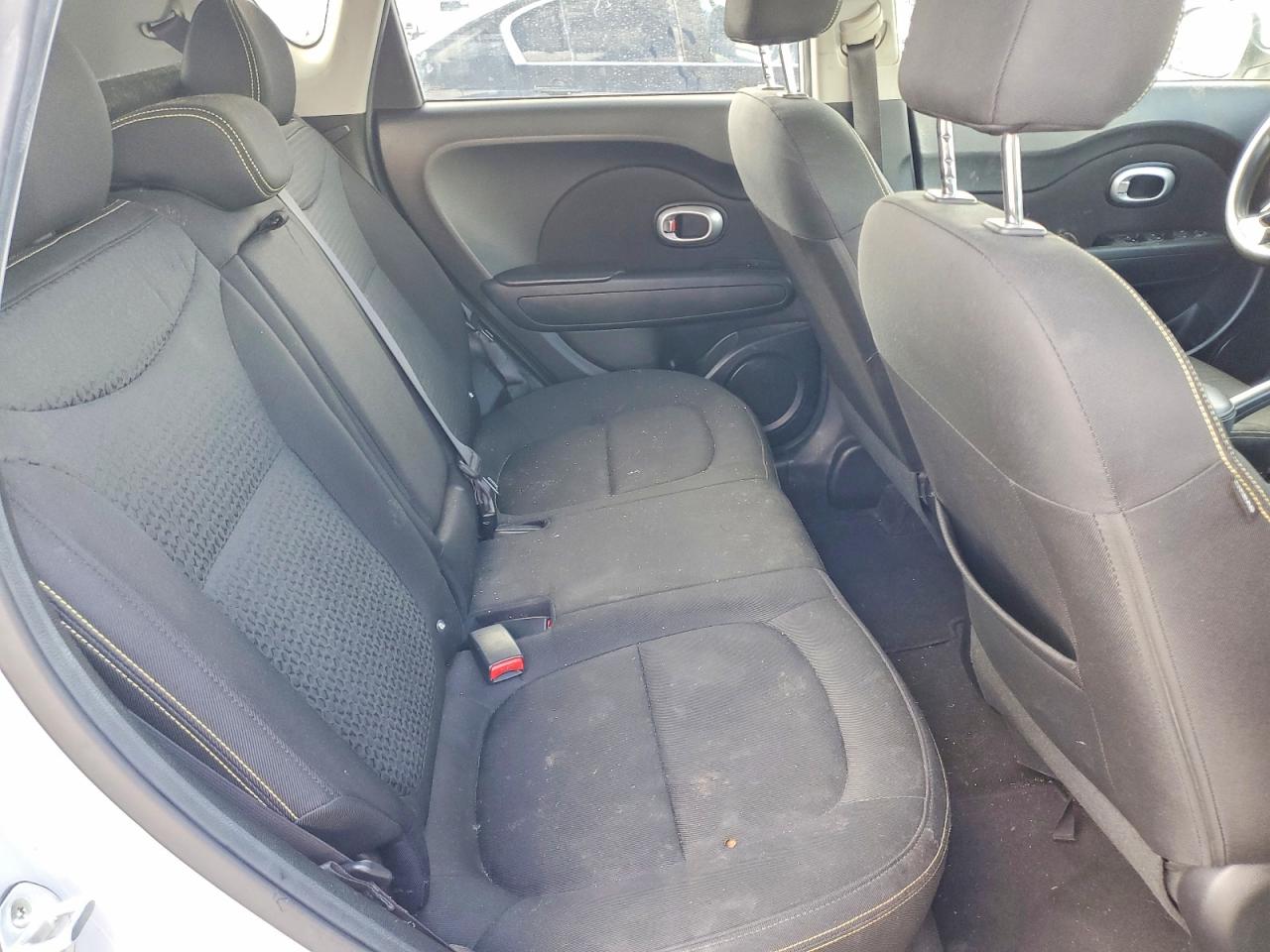 2016 KIA SOUL + photo 11