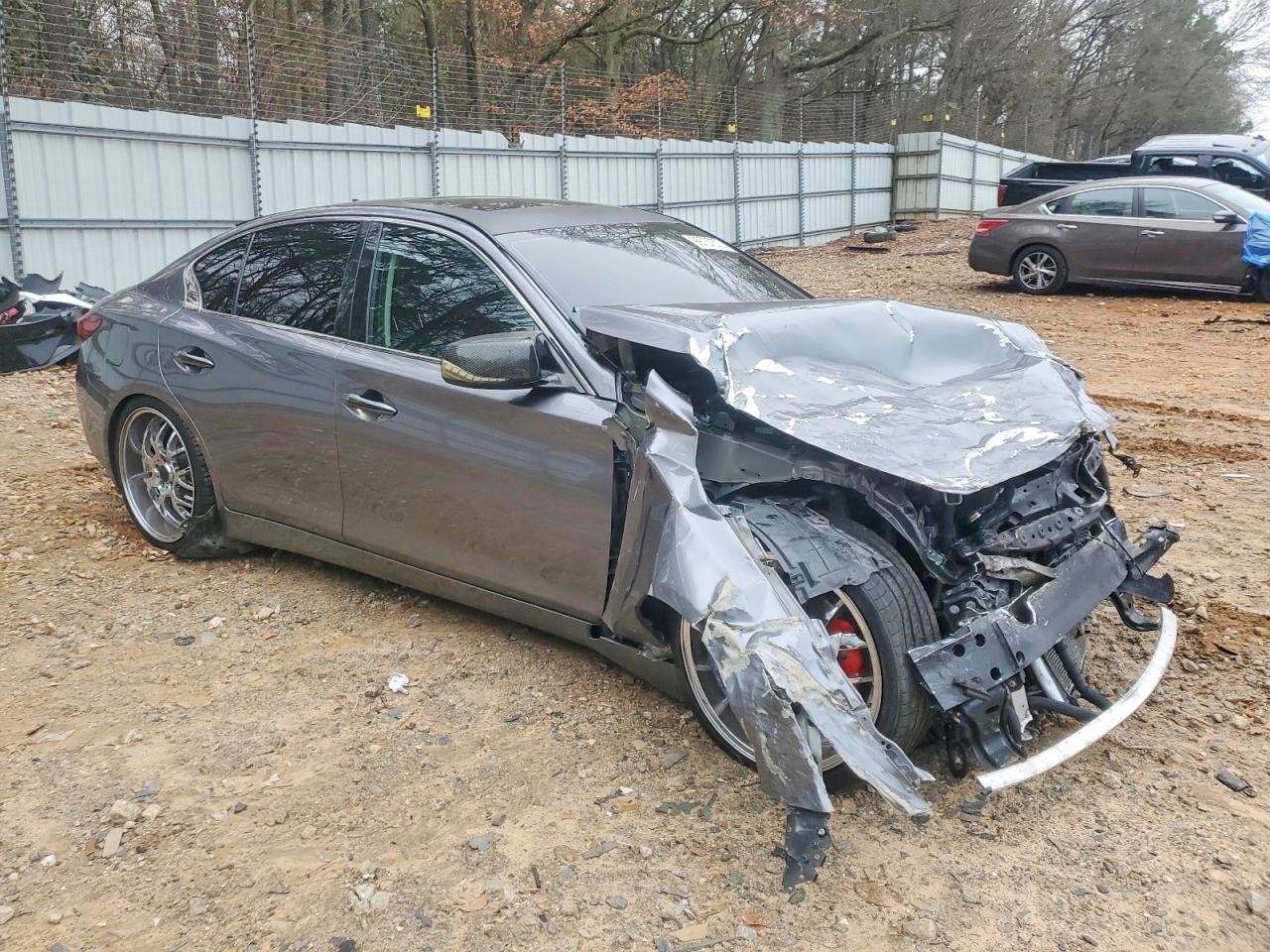 2018 INFINITI Q50 LUXE photo 4
