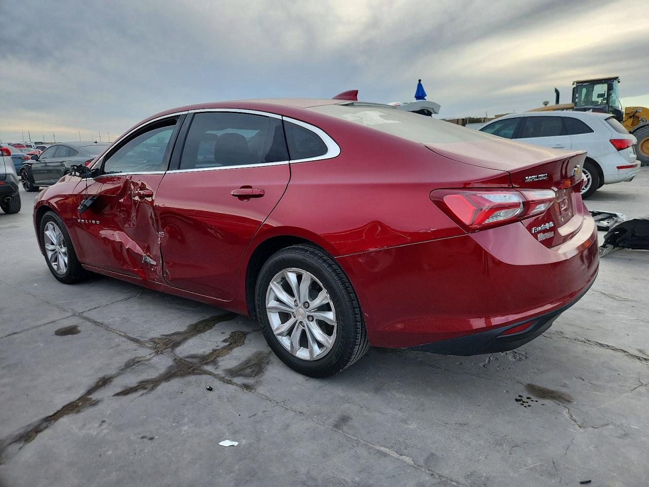 2020 CHEVROLET MALIBU LT photo 2