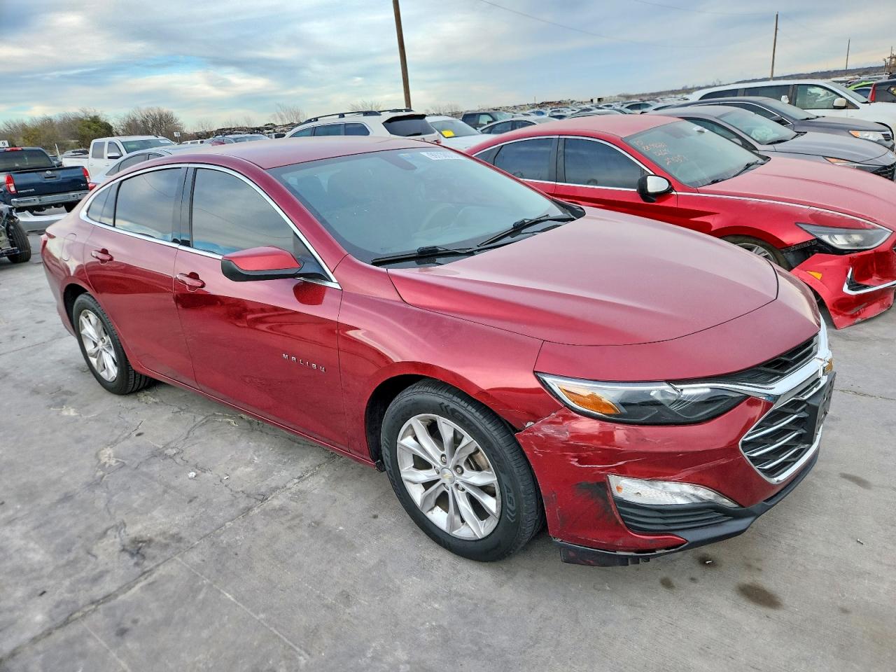 2020 CHEVROLET MALIBU LT photo 4