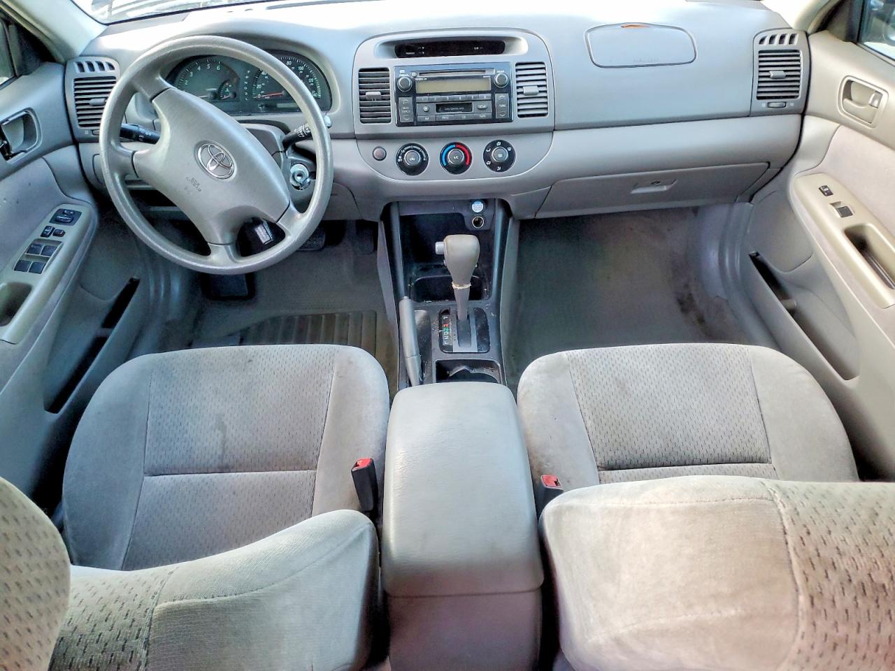 2003 TOYOTA CAMRY LE photo 8