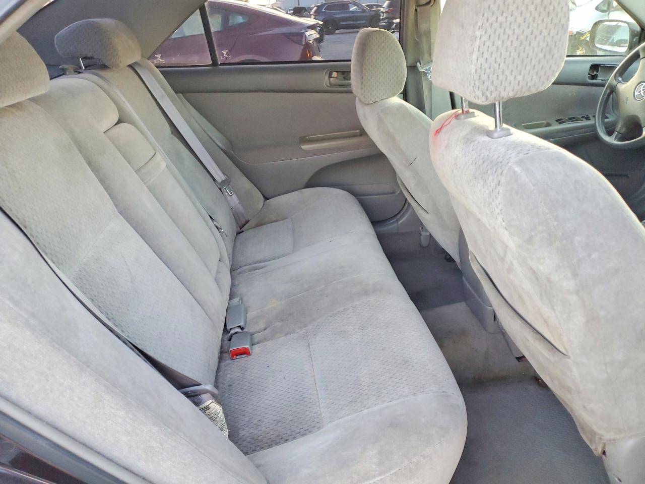 2003 TOYOTA CAMRY LE photo 10