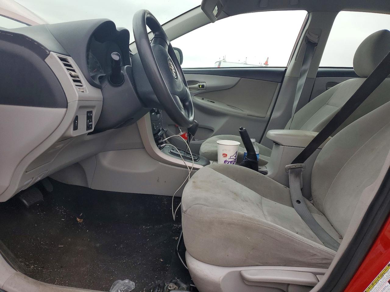 2013 TOYOTA COROLLA BASE photo 7