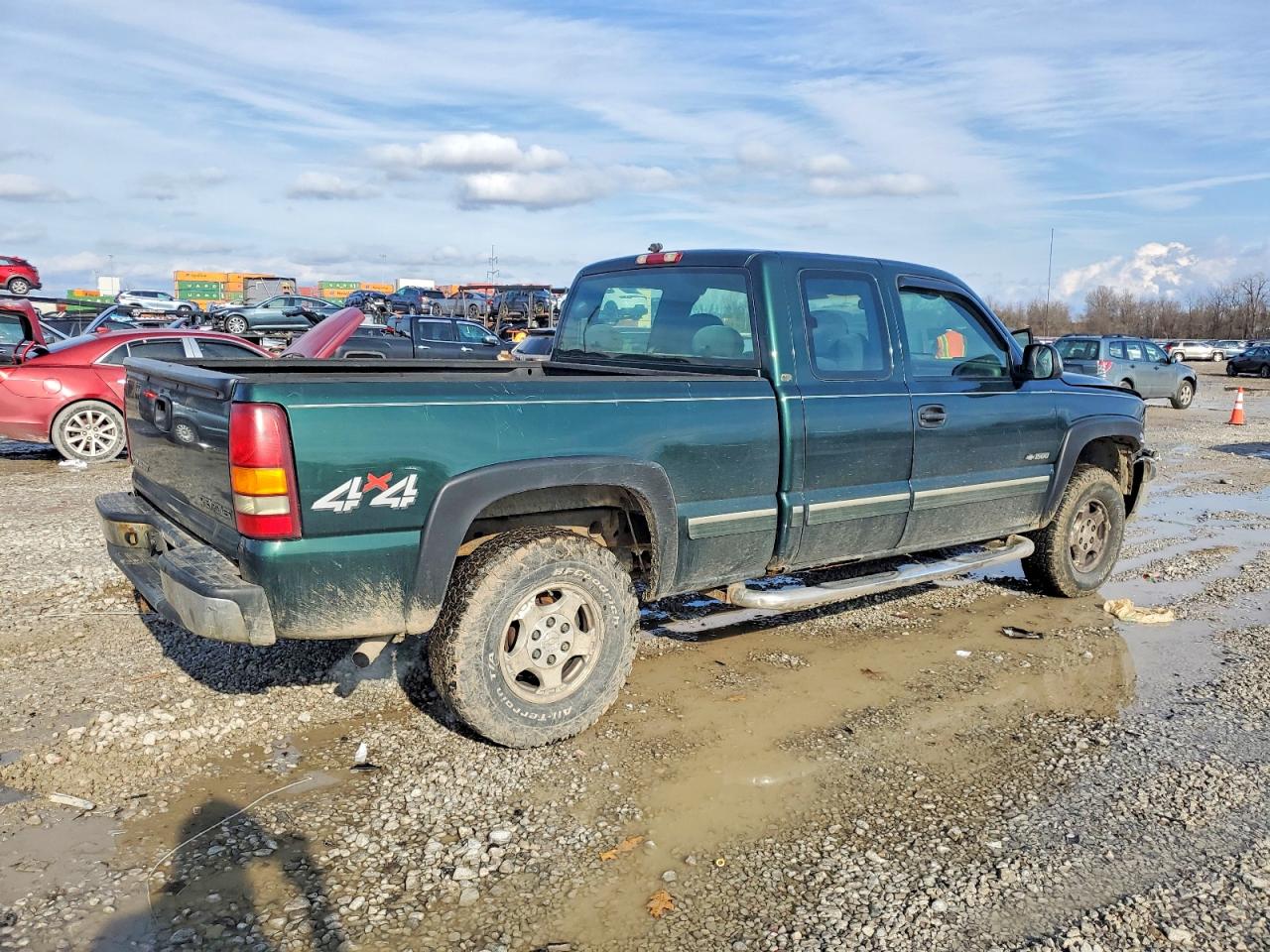 2002 CHEVROLET SILVERADO K1500 photo 3