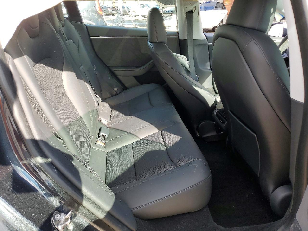 2024 TESLA MODEL 3 photo 10