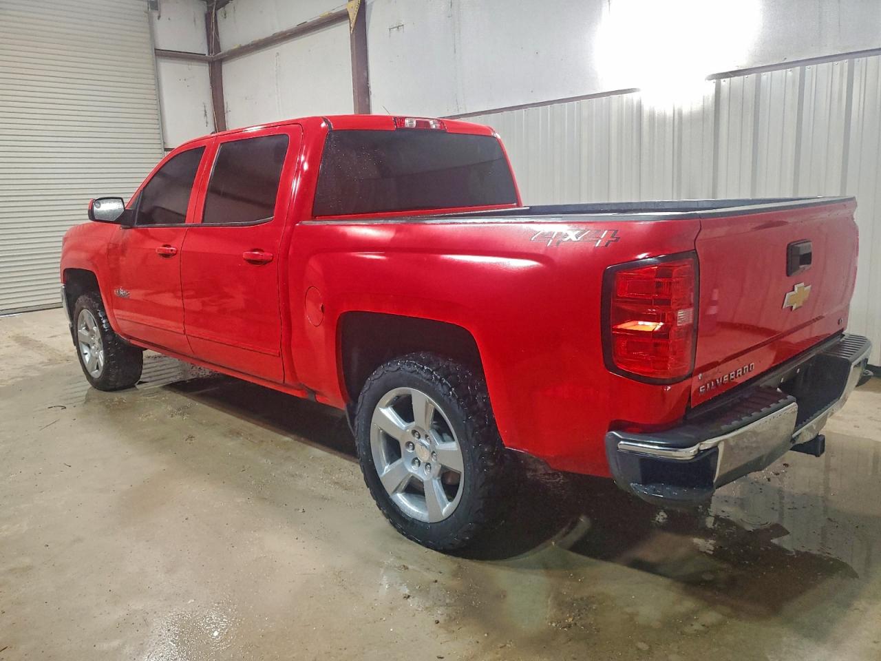 2018 CHEVROLET SILVERADO K1500 LT photo 2