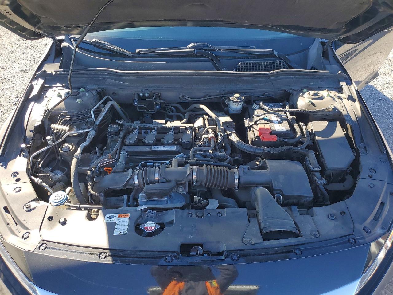 2020 HONDA ACCORD LX photo 11