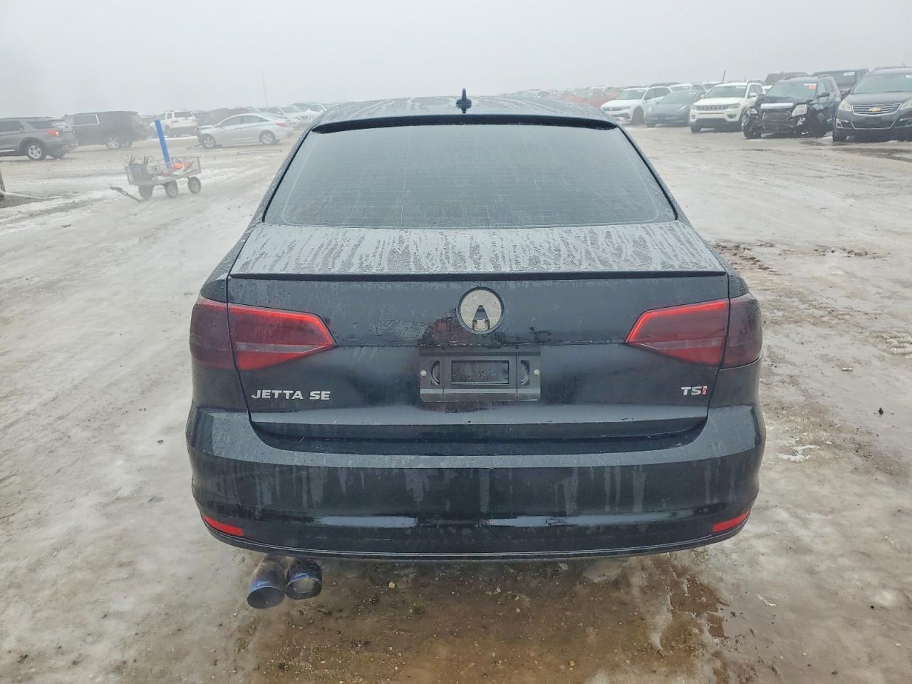 2015 VOLKSWAGEN JETTA SE photo 6