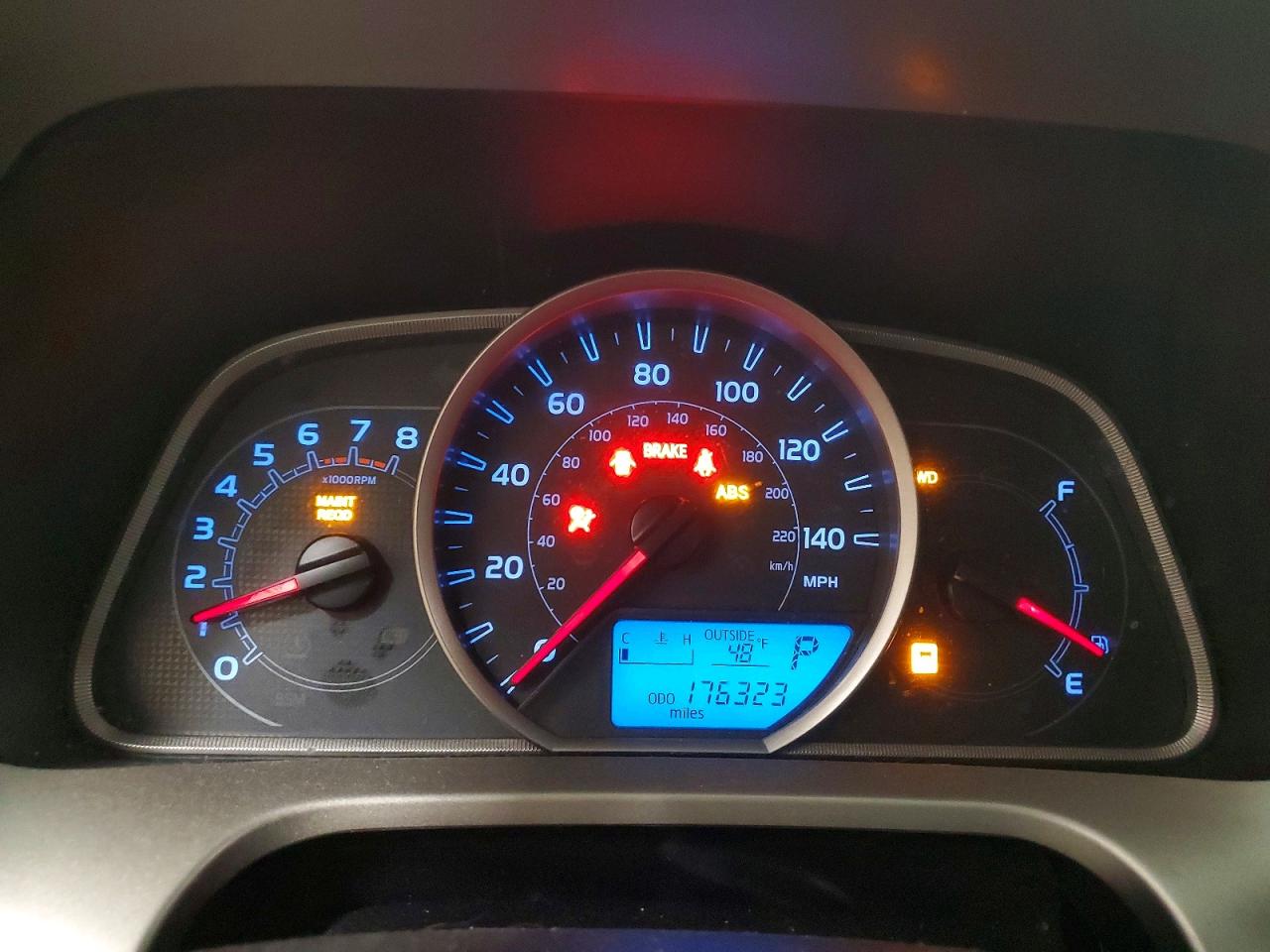 2013 TOYOTA RAV4 LE photo 9