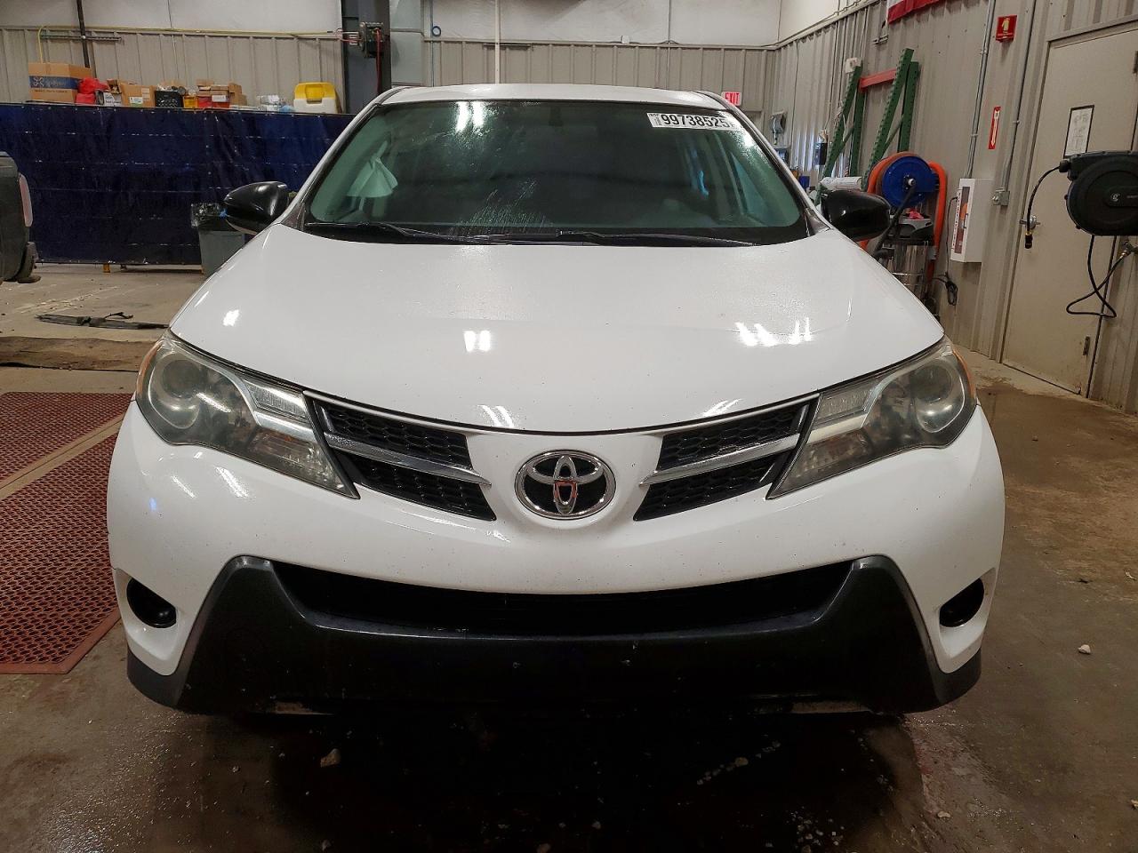 2013 TOYOTA RAV4 LE photo 5