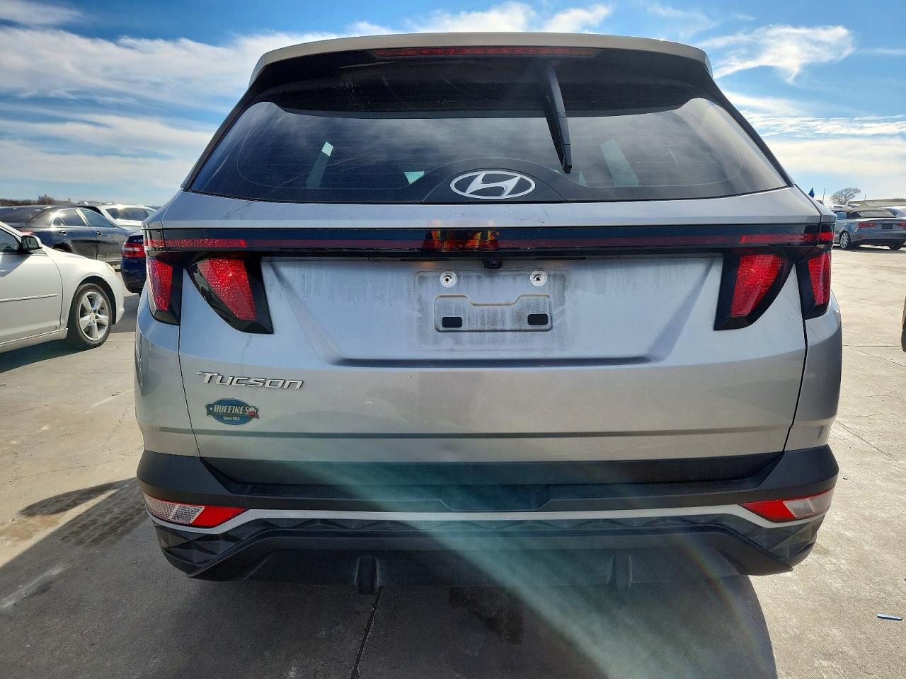 2022 HYUNDAI TUCSON SE photo 6
