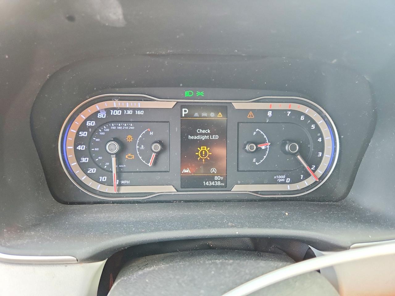 2022 HYUNDAI TUCSON SE photo 9